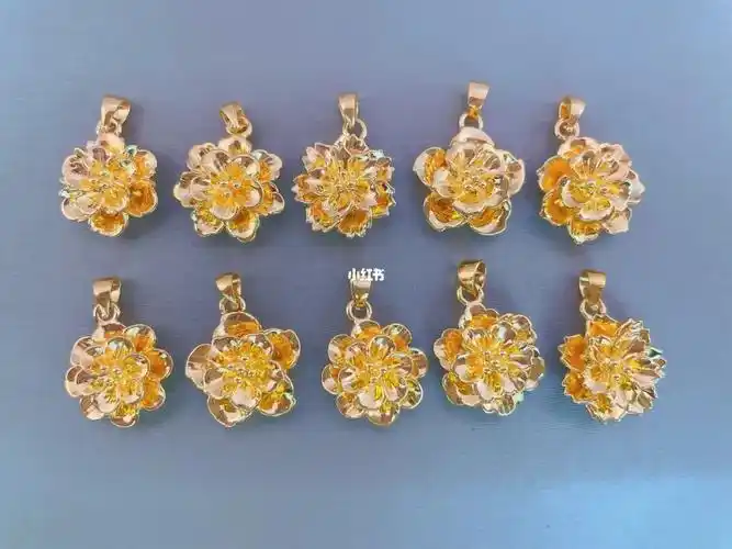 牡丹花寓意是富贵吉祥,其象征为幸福和繁荣昌盛.