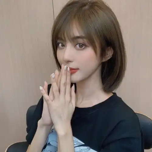 超甜减龄温柔的女生初恋头 甜甜的齐肩发适合圆脸女生 减龄修容发型