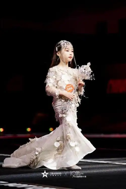 2024中国童模榜中榜时尚盛典官方发言人金诗颖|模特|分赛区|米兰时装