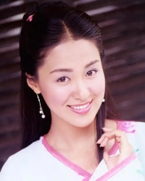 沈傲君在宝莲灯里的时候,我一直以为她是湾湾人.