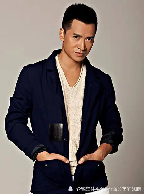 山河月明里何晟铭的演技被认可九年的浮沉他经历了什么