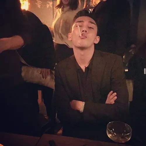 全网唯一刘亚仁头像合集