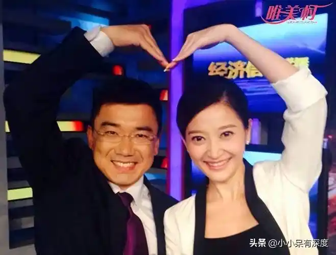 原创电视财经一姐谢颖颖近照她的老公到底是谁40岁生下女儿很幸福