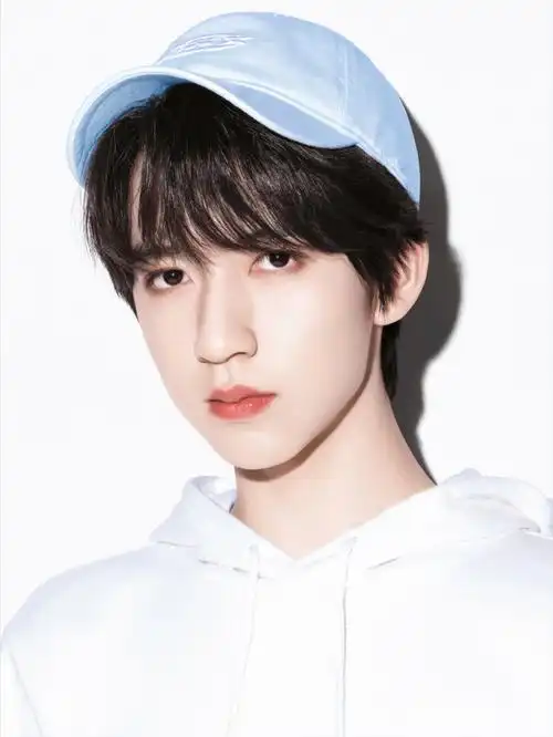 " ——贺峻霖#贺峻霖  #时代少年团贺峻霖