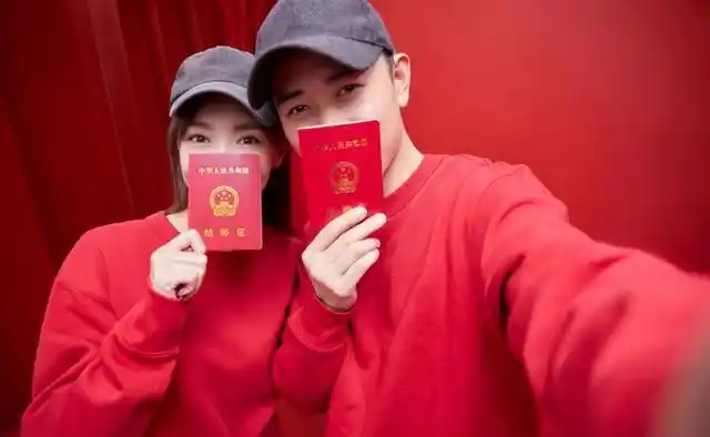 罗晋一家四口照片唐嫣罗晋一家四口人