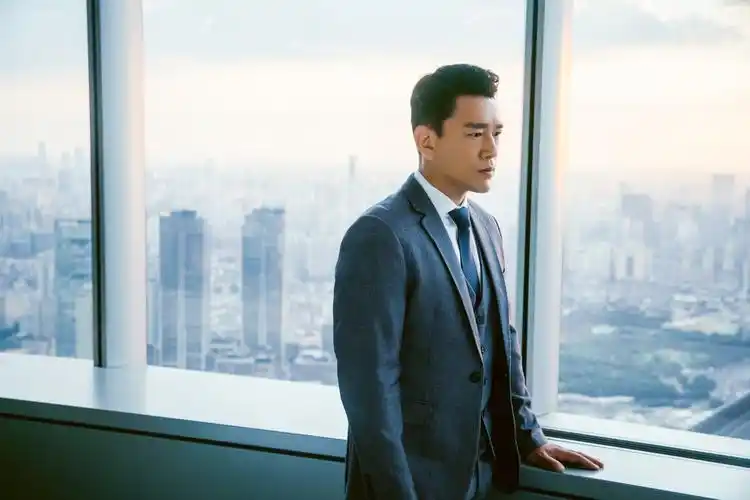 王耀庆新剧热播中 明晚《元气满满的哥哥》再聚成都