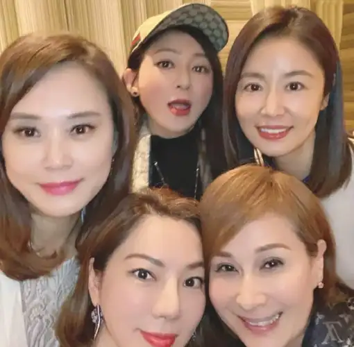 46岁林心如晒近照!