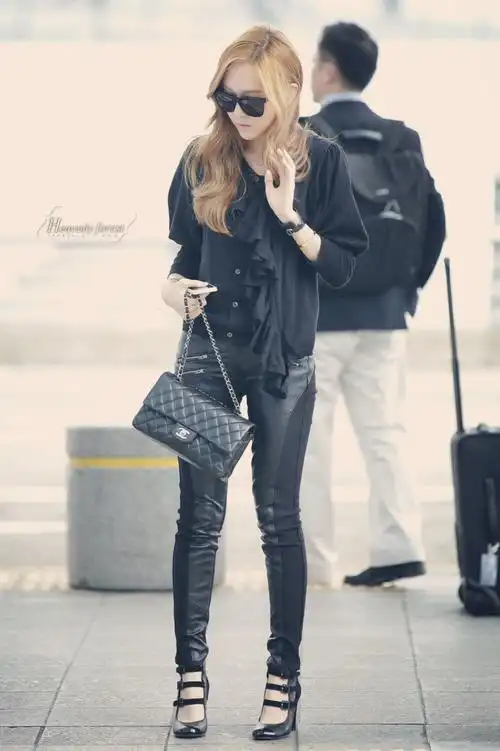 少女时代jessica郑秀妍机场街拍