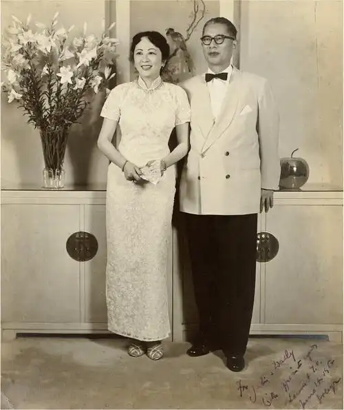 宋子文初恋,妻子以及三个女儿的罕见老照片,每一个都是国色天香