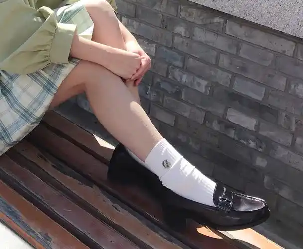 短袜袜子日系jk皇冠刺绣白色中筒袜