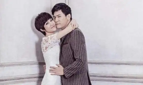 鲍蕾和陆毅当时就知道了.