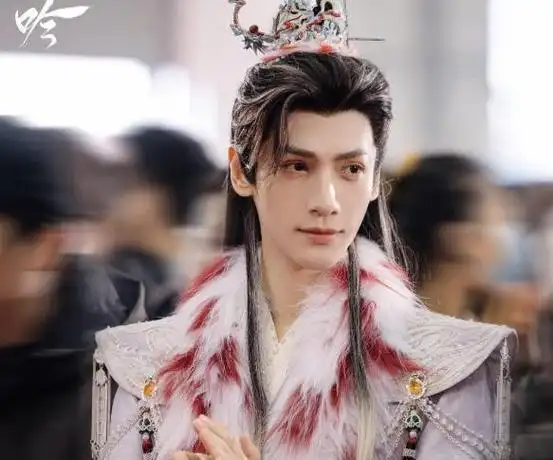 收手吧罗云熙!35岁别再这样"掉"路人缘了,难怪被网友嫌弃