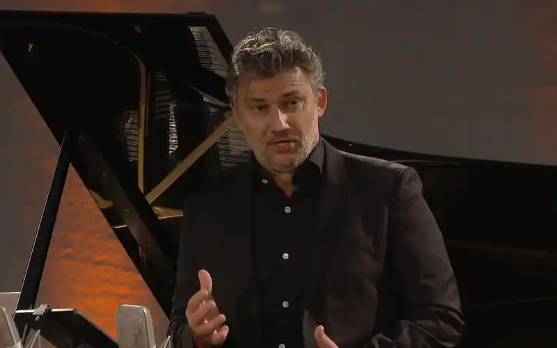 13 尤纳斯·考夫曼联合国独唱音乐会 演绎李斯特 德沃夏克 勃拉姆斯