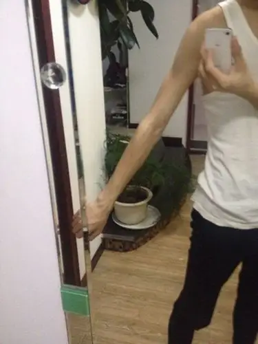 男生手臂太细怎么锻炼