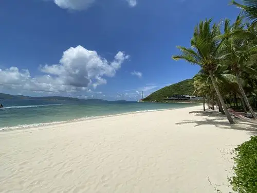 三亚太阳湾柏悦至尊海景套「海边艺术馆」