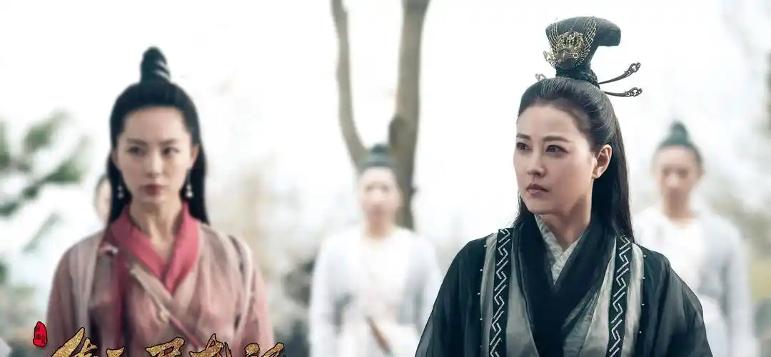 原创《倚天屠龙记》五版周芷若:周海媚风情,高圆圆温婉,有位大众脸_黎