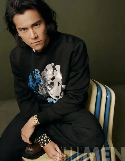 彭于晏复古风魅力写真大片59