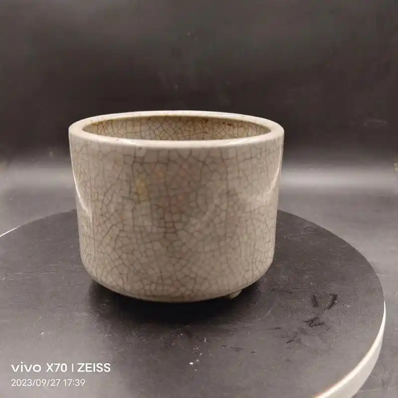 乾隆哥窑开片三足炉.全品包老,假一罚十,口径10.6厘米,底 - 抖音
