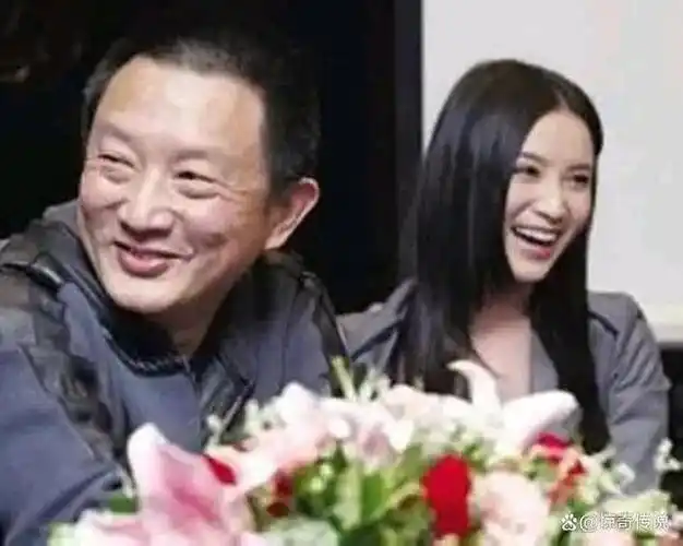 "风流导演"张黎,人如其名,五婚五离的人生,女友都是大美女