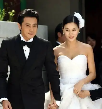 张东健和高小英