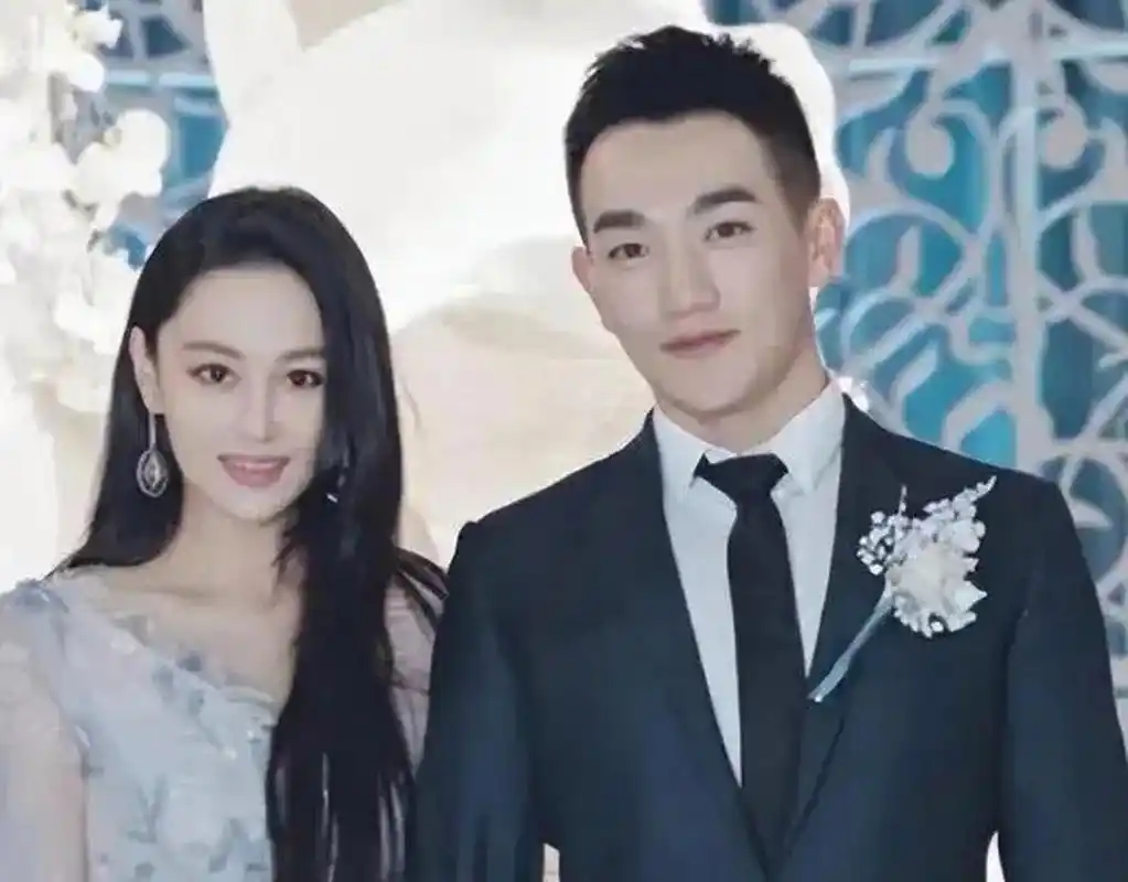 有种"低调"叫张馨予女儿,孩子"长相"意外曝光,难怪不愿公开.