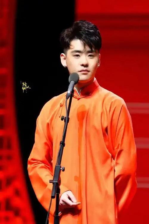 张云雷 等你回家# #张云雷 好好爱他# . 来自幕懿默了 - 微博