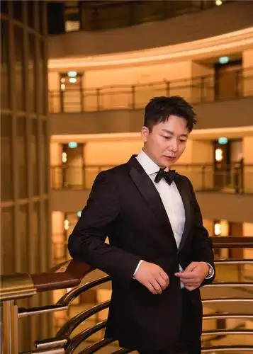 刘奕君多面大佬狐性养成记