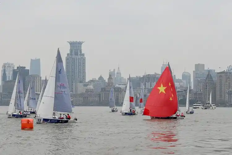 城事|风起帆扬,2024上海帆船公开赛起航|帆船_新浪财经_新浪网