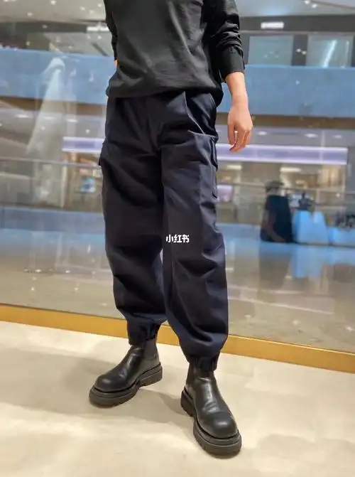 bv男士新款工装裤