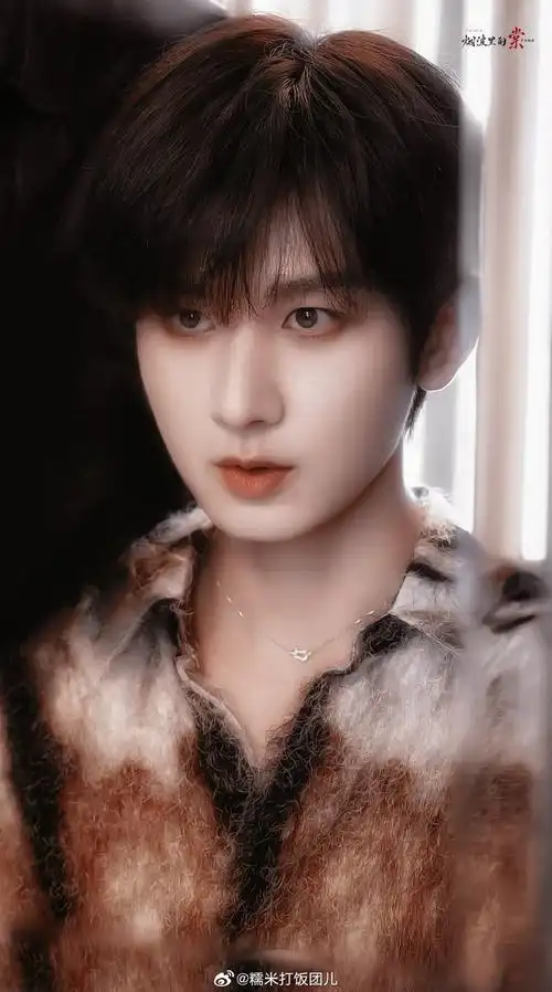 成毅夜色光影大片##成毅