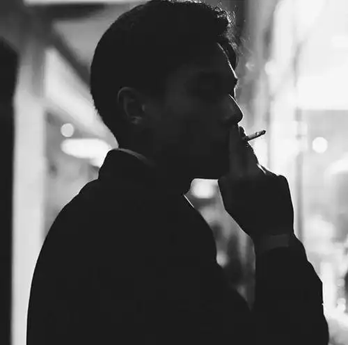 男生霸气头像黑白叼烟 - 搜狗图片搜索