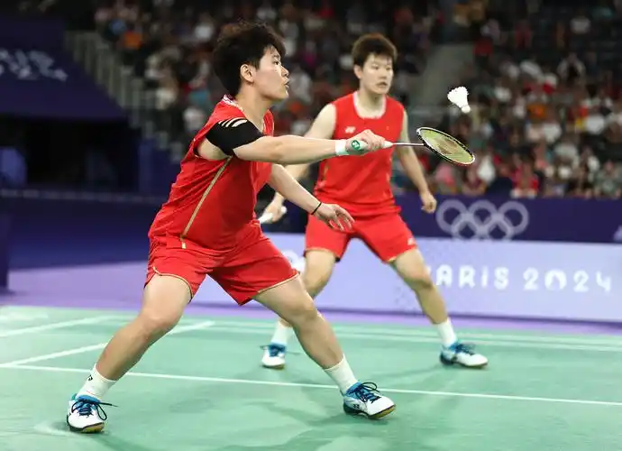 巴黎奥运会羽毛球女双刘圣书谭宁晋级决赛