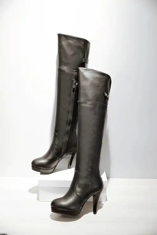 莎琦百丽冬季新款骑士靴长靴长筒靴高筒靴过膝靴真皮高跟女式靴子