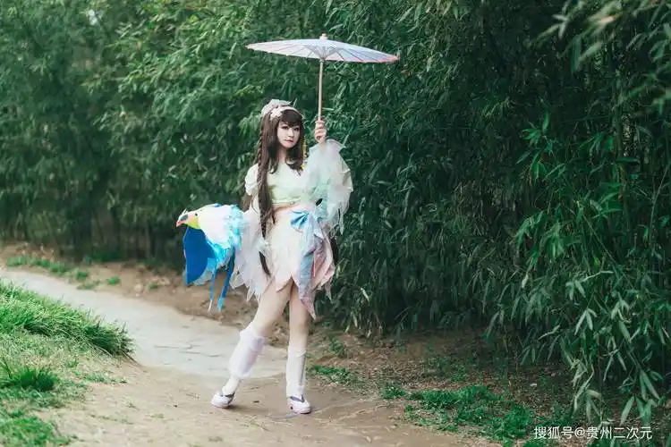 王者荣耀晚萤娜可露露cosplay