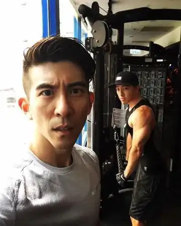 坤达手臂肌肉大炸裂 修杰楷惊「达达怎么那么壮啦!」