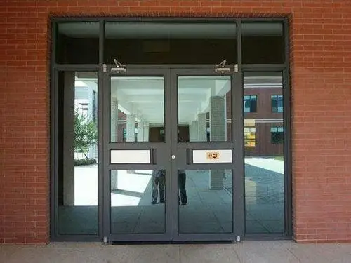 商务地弹门,肯德基门