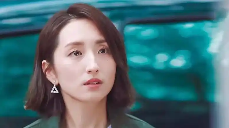 原创她与桂纶镁撞脸出演周杰伦mv成名如今因想见你走红