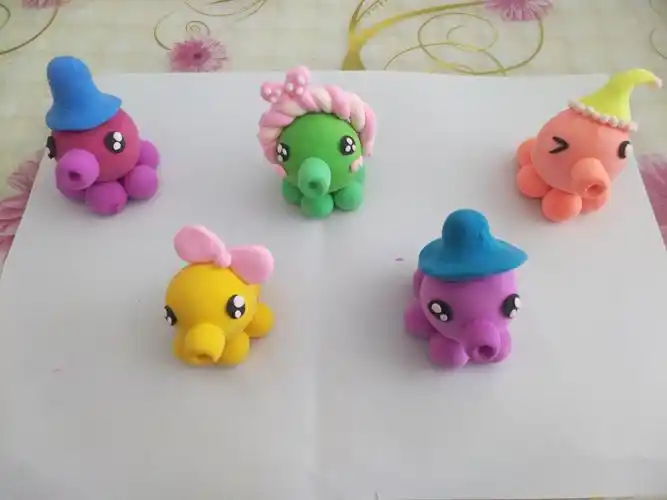 梧桐树乡幼儿园空中课堂(第三十八期)――彩泥手工制作《可爱的章鱼 9