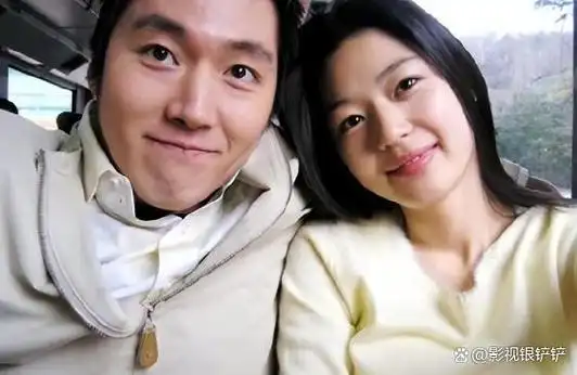 来自星星的你十年后有俩娃的全智贤还是很美金秀贤没变样