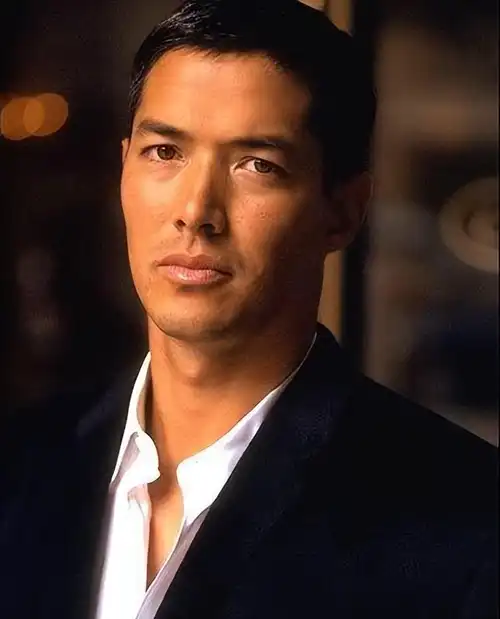 王盛德:我用截拳道和李连杰对了5招,他的功夫比我厉害_李小龙_史泰龙