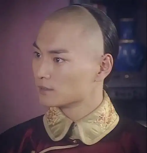 最帅的"辫子头",胡静深爱他,事业巅峰黯然隐退