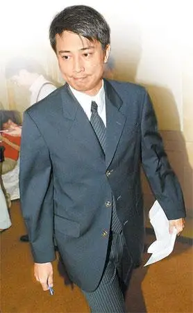 王静莹发声明称常为婚姻哭泣 法院查访育儿状况