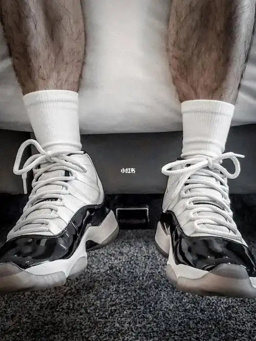 潮鞋推荐干净男生日常穿搭