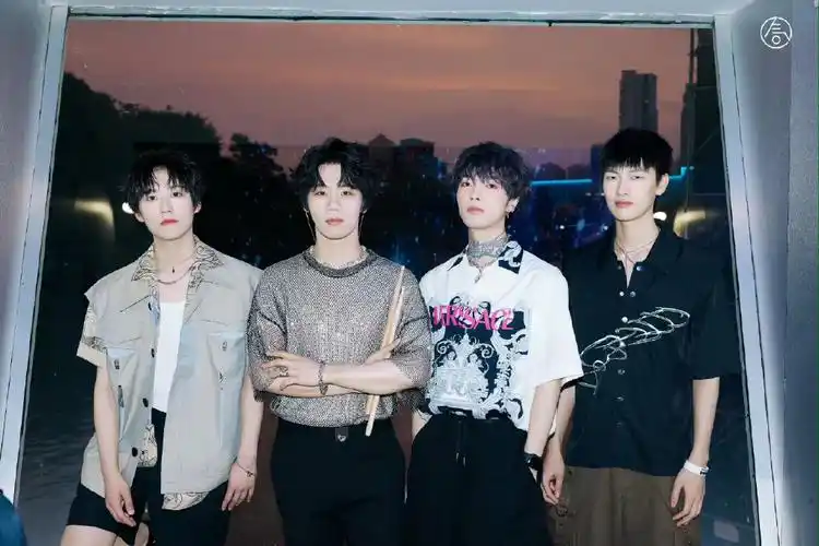 【南京】2022长江潮前夜派对 (时间 场馆 票价)河马票务