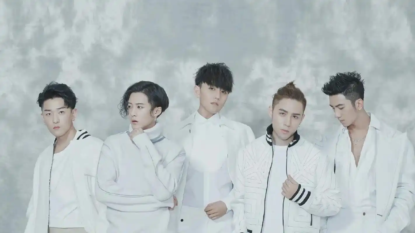 i.c男团——中国内地实力唱跳组合,每个人都具备唱,跳, - 抖音