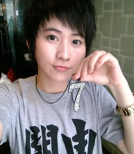 图高娅媛演过的电影大全帅气搞怪引粉丝崇拜