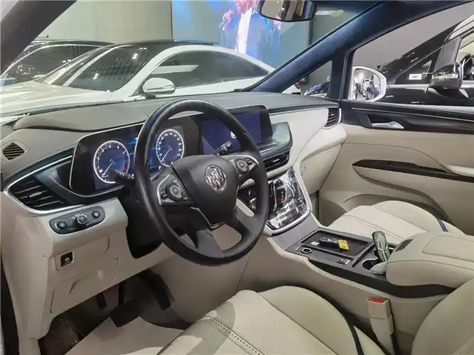 别克gl8改装雅典娜版 七座商务车