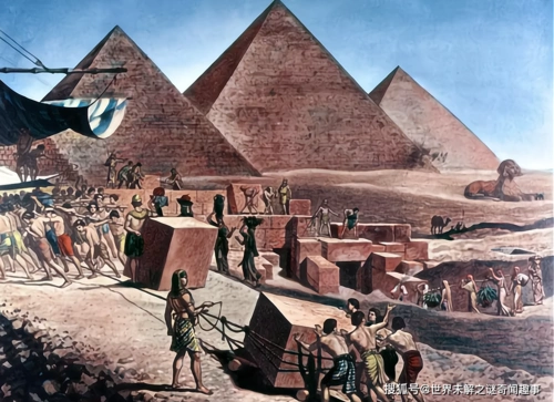 这块巨石被切成两半,切痕奇怪,专家:可能与金字塔的建造者有关?