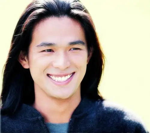 日本男星江口洋介迎来49岁生日