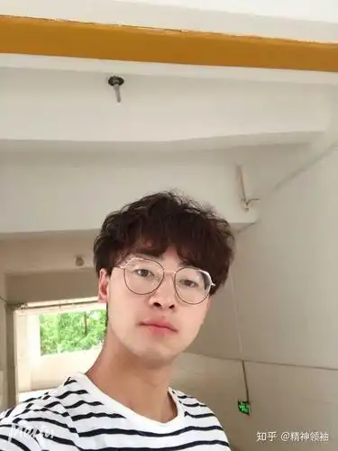 为什么有的人说我帅,有的人说我丑?